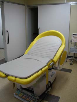 �s�D�O���E���ɕ���