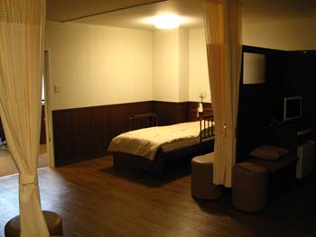 �s�D�O���E���ɕ���